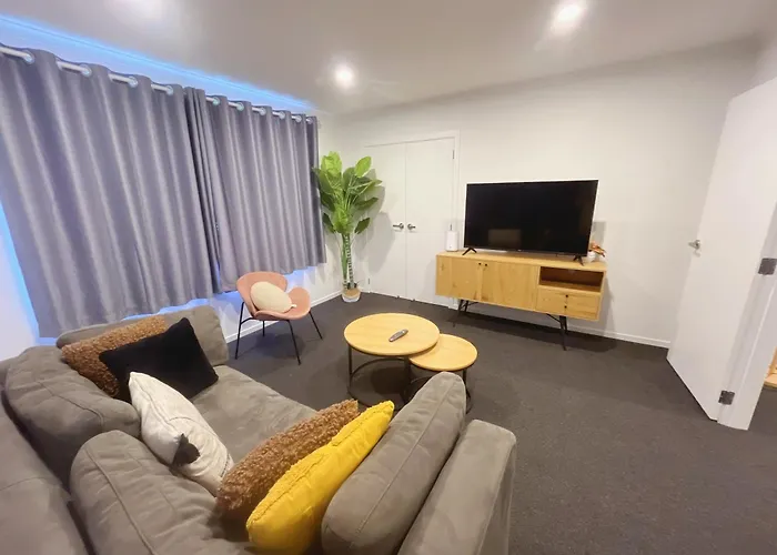 別荘 Sunshine Brand New 4 Bedroom House